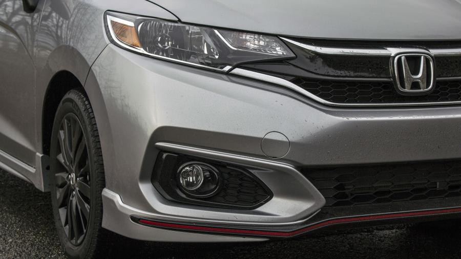 Детали экстерьера Honda Fit Sport 2017 года  (NA) (фото 54 из 71)